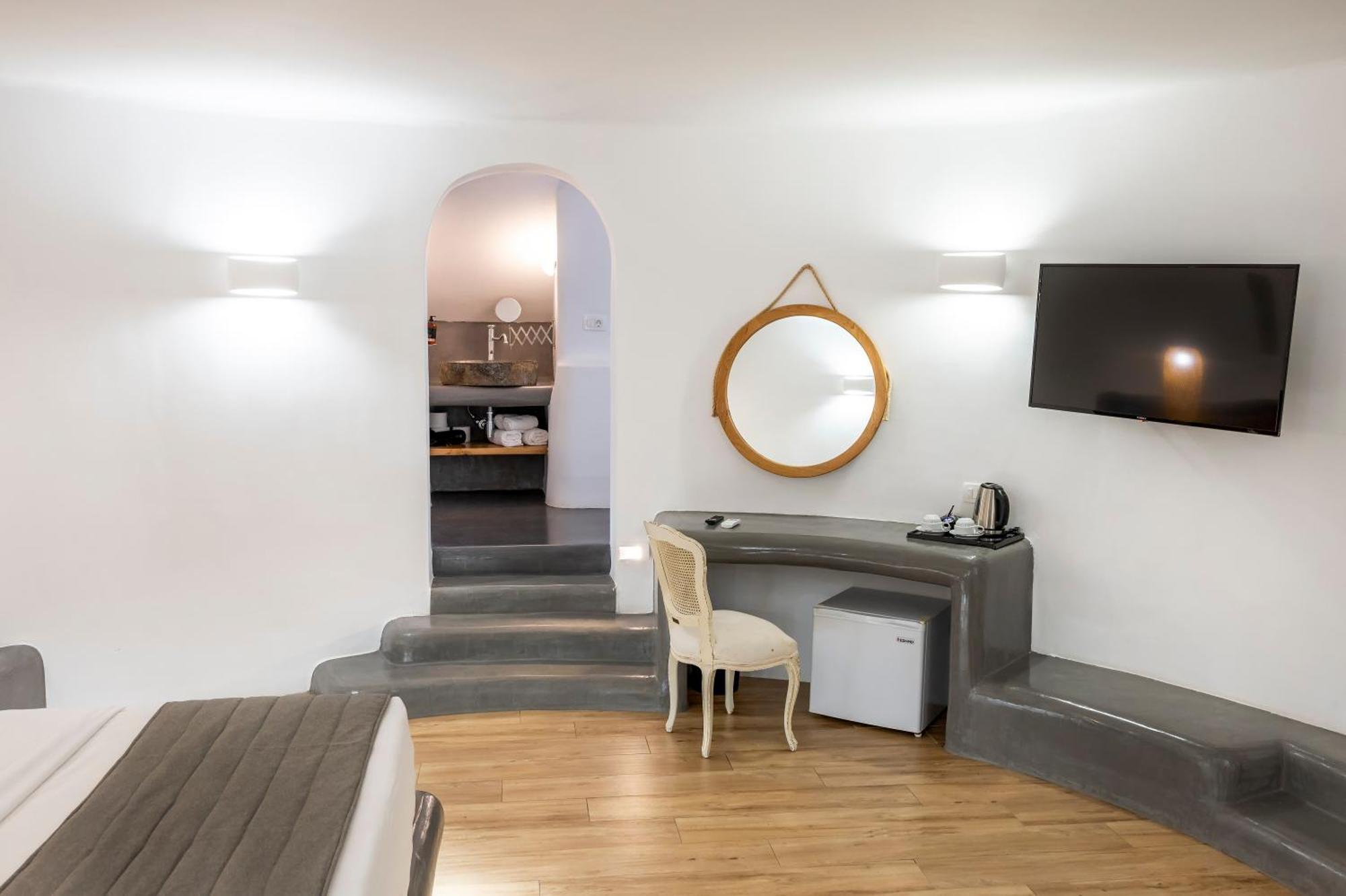 Smy Mediterranean White Santorini (adults Only) 4* Kamári