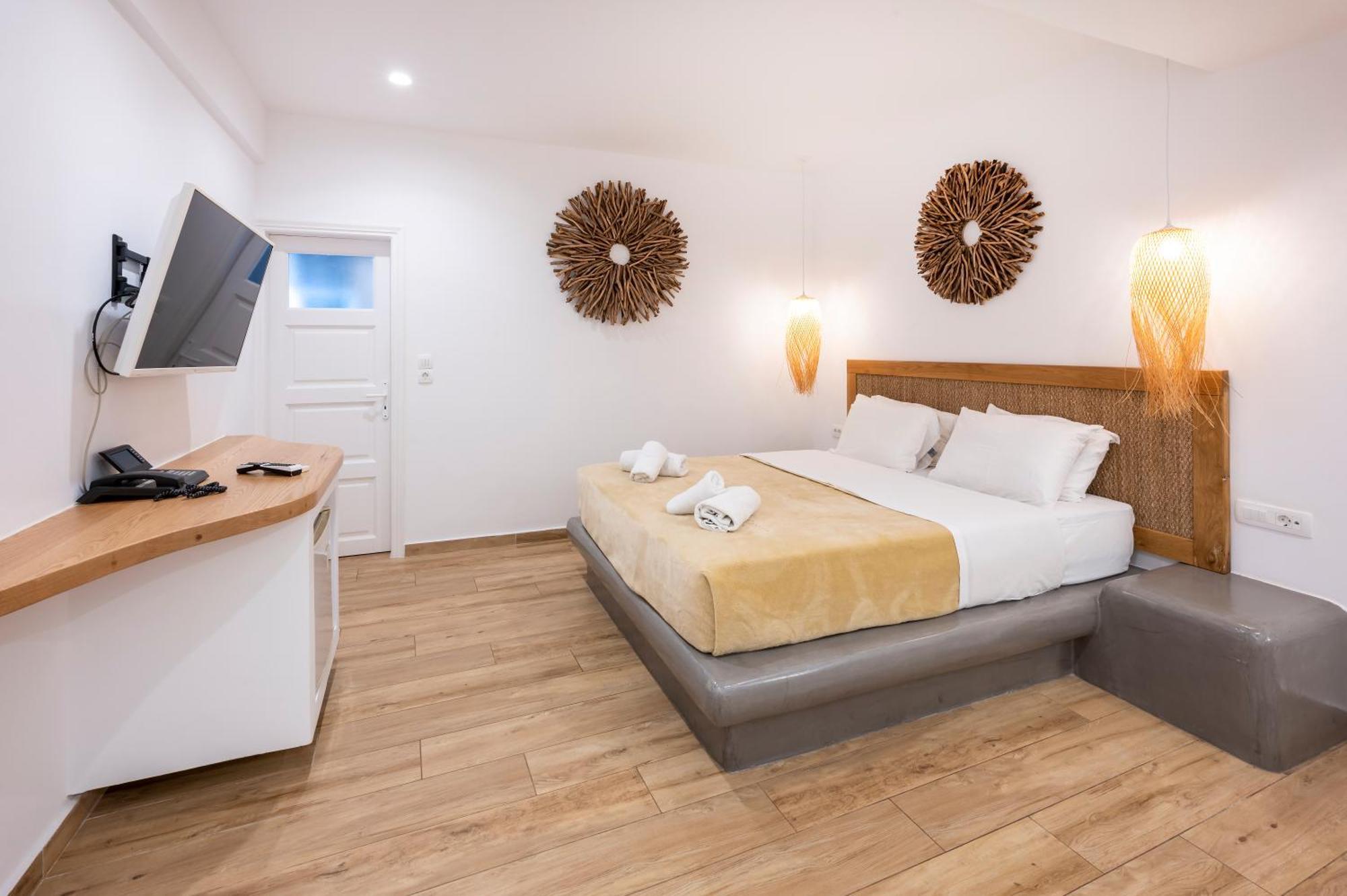 Smy Mediterranean White Santorini (adults Only) 4* Kamári